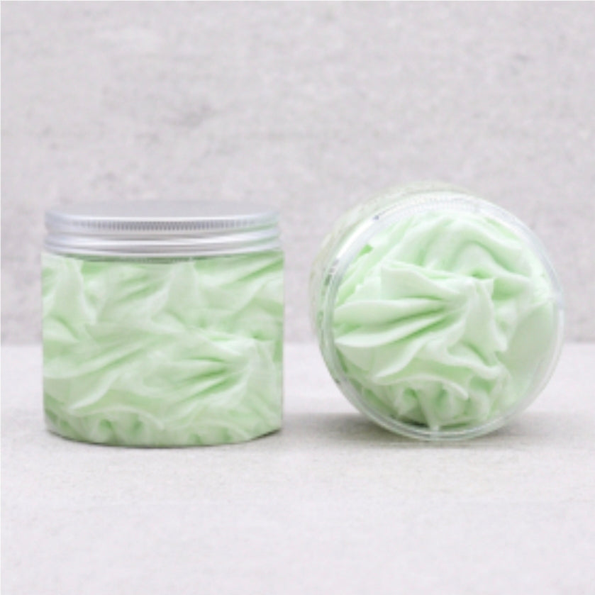 Chantilly de douche parfum Groseille & thé blanc